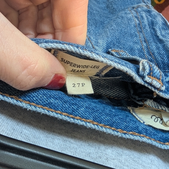 Madewell Superwide-Leg Jeans - Petite - Picture 3 of 11